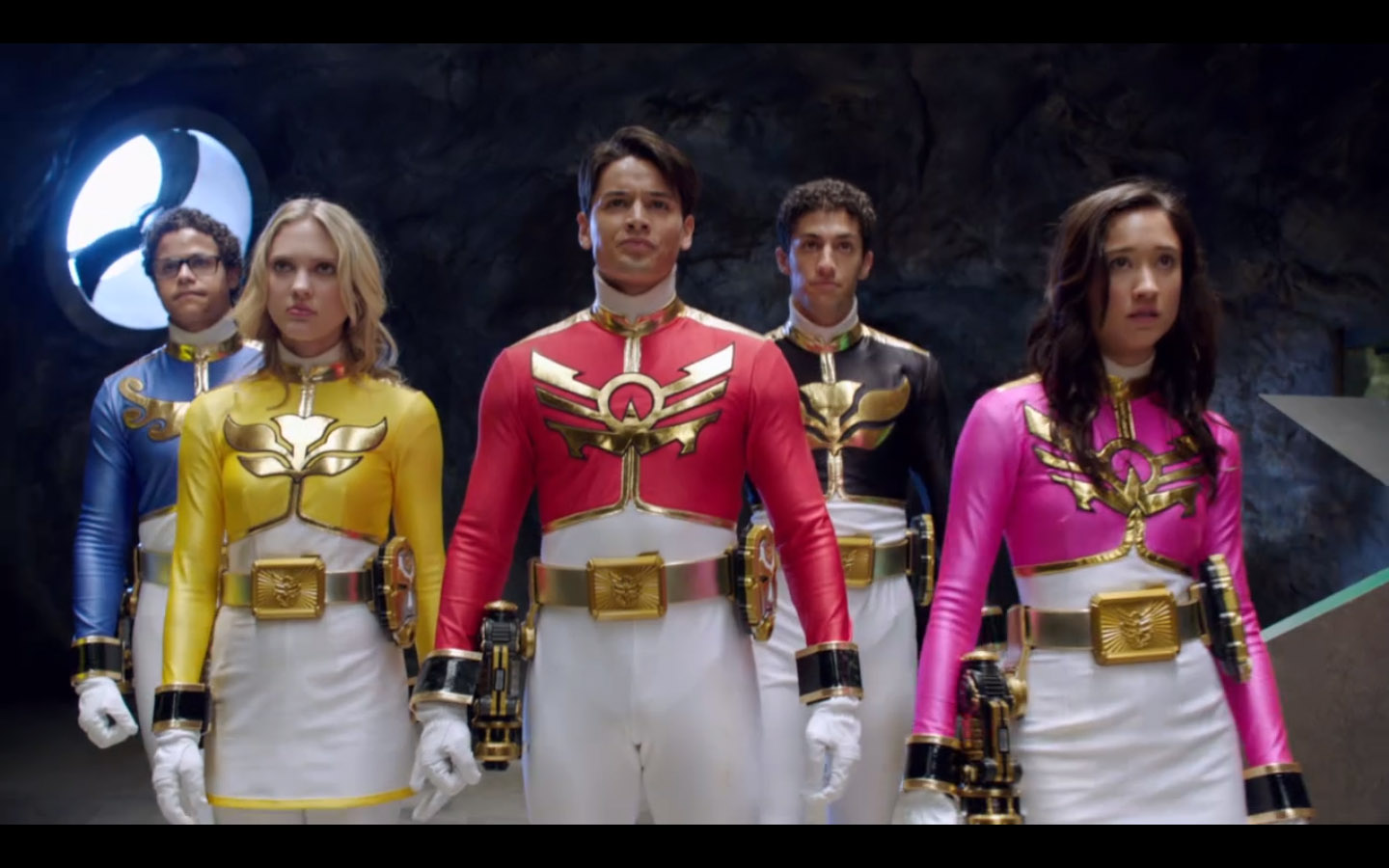 Today, we’re showcasing the first episode of Power Rangers Super Megaforce,...
